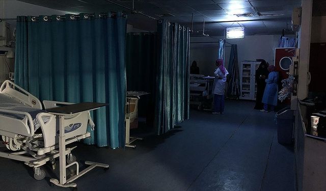 İşgalciler, Gazze'deki Endonezya Hastanesini kuşattı