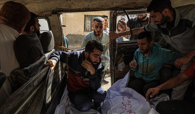 İşgalcilerin sabah saatlerinden bu yana Gazze'ye düzenlediği saldırılarda 13 Filistinli şehit oldu