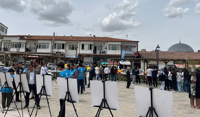Akçadağ'da "İnsanlığın Gözyaşı: Filistin" sergisi açıldı
