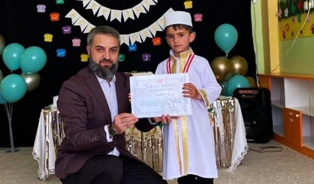 Tekman'da minikler Kur'an'a geçmenin sevincini yaşadı