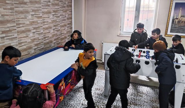 Saray'da Diyanet gençlik merkezi gençleri ağırlıyor