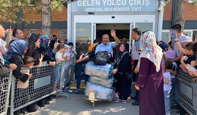 Eskişehir'in ilk hacı kafilesi kutsal topraklardan döndü
