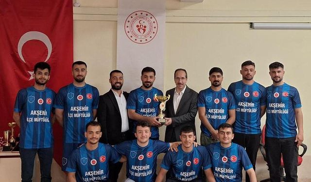 Akşehir’de "Gençliğe Değer Futbol Turnuvası" düzenlendi