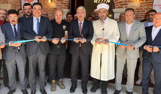Bursa'da yenilenen tarihi Özlüce Camii, cemaatine kavuştu