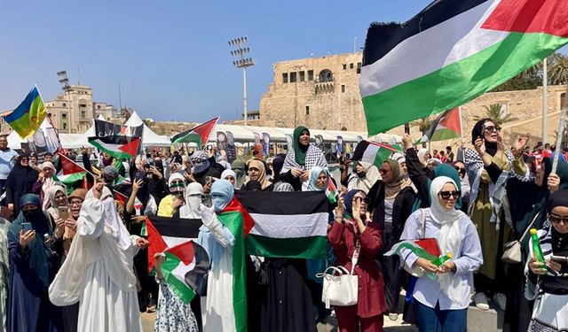 Gazze’ye ilerleyen "Mağrib Direniş Konvoyu" Libya'nın Tacura kentine ulaştı