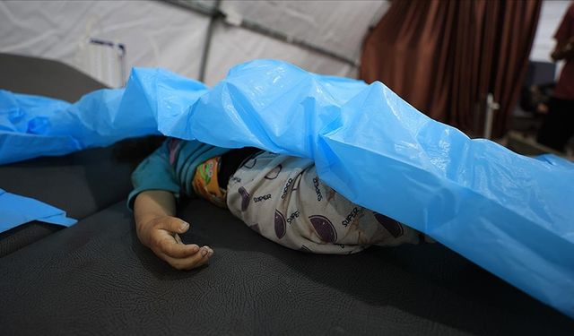 İşgalcilerin Gazze Şeridi'ndeki son saldırılarında 12 Filistinli şehit oldu