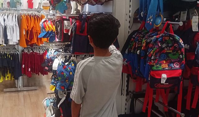 Mersin'de yetimler sevindirildi