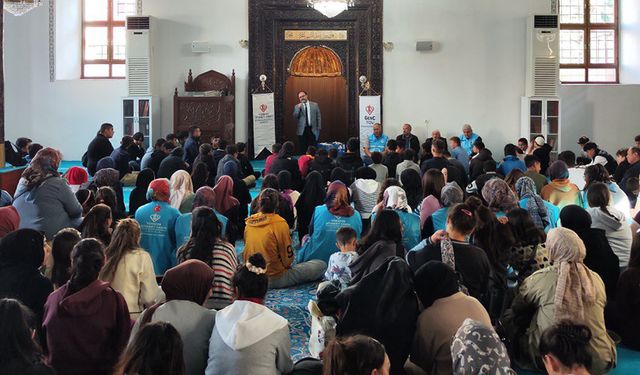 Şarkikaraağaç'ta "Vav Kuşağı" ödülleri sahiplerini buldu