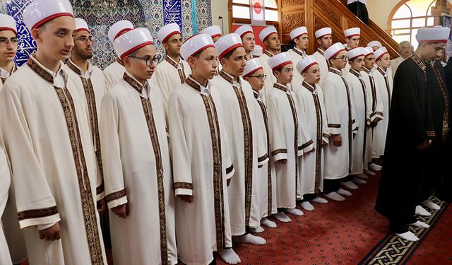 Arsin'de 87 hafız icazet aldı