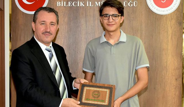 Umre Ödüllü Gençlik Bilgi Yarışması’nın Bilecik birincisi belli oldu