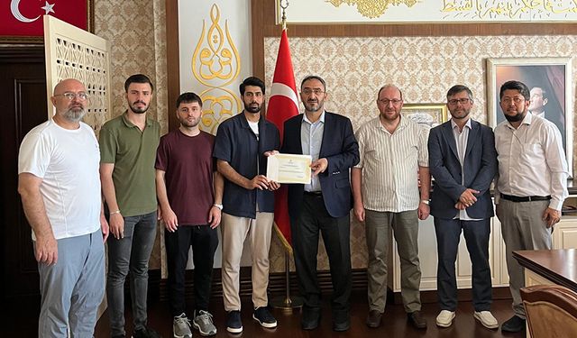 Uludağ İlahiyat mezunlarından Filistin'e destek