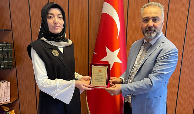 Türkiye üçüncüsü din görevlisinden anlamlı bağış