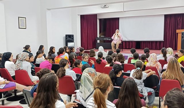 Fethiye'de "İletişim ve Sınır Koyma" semineri düzenlendi
