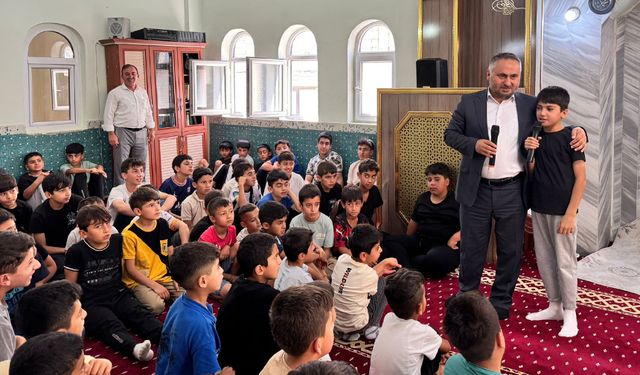 Müftü Okuş, öğrencilerle buluştu