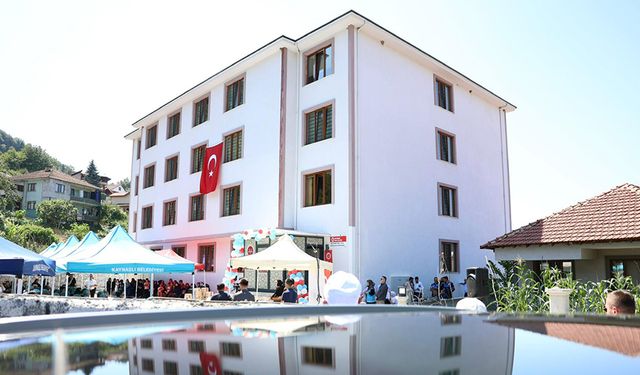 Kaynaşlı'da Hafız Kız Kuran Kursu açıldı
