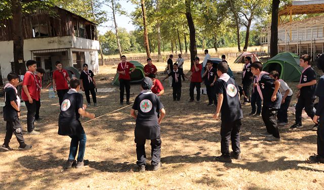 Sakaryalı izciler yaz kampını gerçekleştirdi