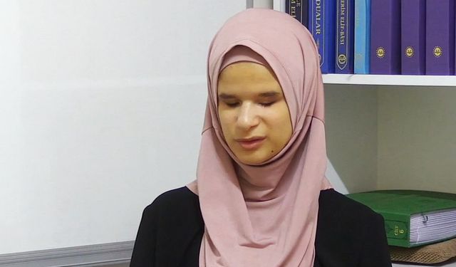 Görme engelli lise öğrencisi hafızlık sınavına hazırlanıyor