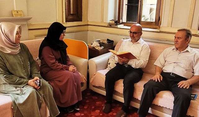 Hidrosefali kadın hafızlık sevinci yaşadı