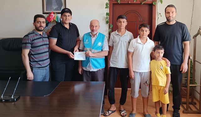 Kale'de minikler Gazze'ye destek