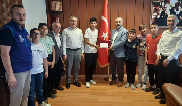 Çorum'da öğrenciler, Filistin'i unutmadı