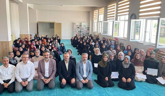 Genel Müdür Kondi, Çorum'da Kur'an kursu öğrencileriyle buluştu