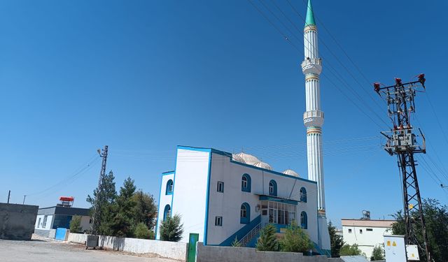 Depremde hasar alan Halfeti Macunlu Camii yenilendi