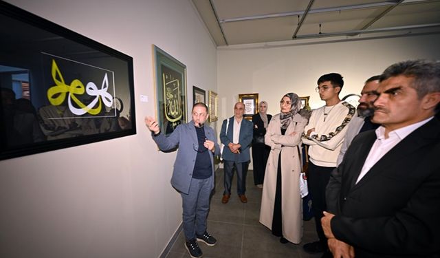 Belçika'da İslam sanatları sergisi açıldı: "Iqra: İçsel Yolculuğun Yedi Kapısı"