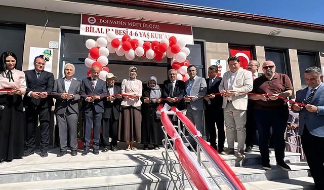 Bolvadin’de Bilal Habeşi 4-6 Yaş Kur’an kursu dualarla açıldı