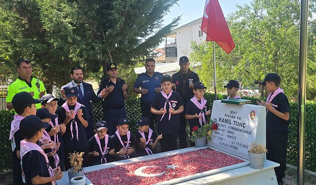 Hocalar'da izci gençler Mevlid-i Nebi etkinliğinde buluştu