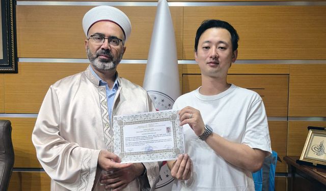 Koreli Changhwan Kim, Pendik’te Müslüman oldu