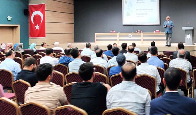Tekirdağ'da Mevlid-i Nebi ve Gençlik Çalıştayı düzenlendi