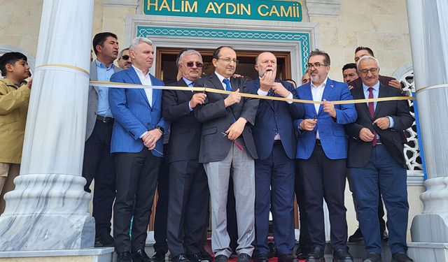 Sapanca'da Halim Aydın Camii dualarla açıldı