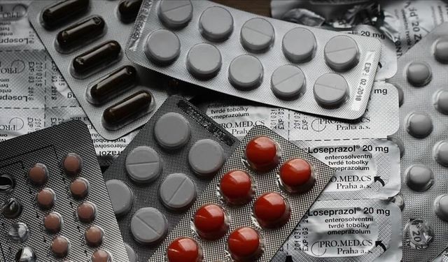 SGK'nin geri ödeme listesine 64 ilaç daha eklendi