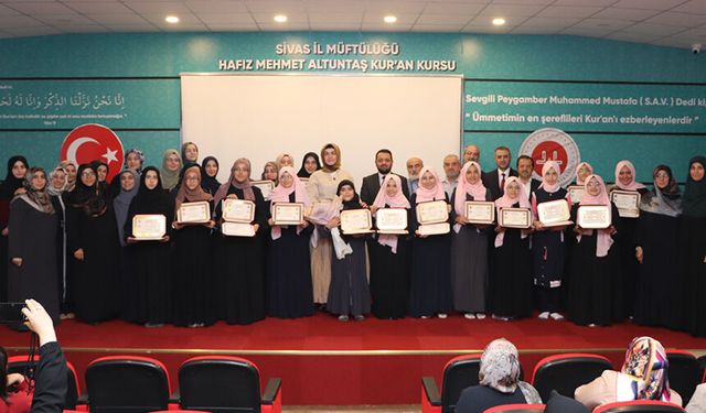 Sivas'ta 46 hafız belge aldı