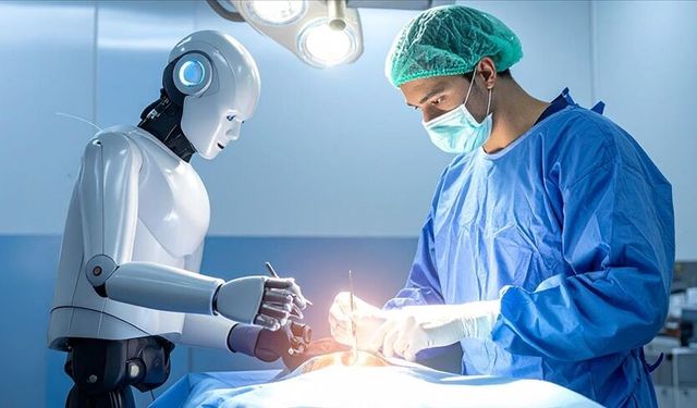Yapay zeka ve robotlar doktorların rakibi değil yardımcısı olacak