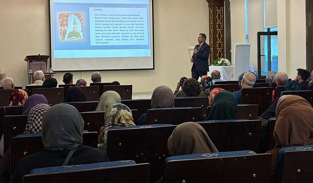 Adana'da 5. Umre Hazırlık Kursu düzenlendi