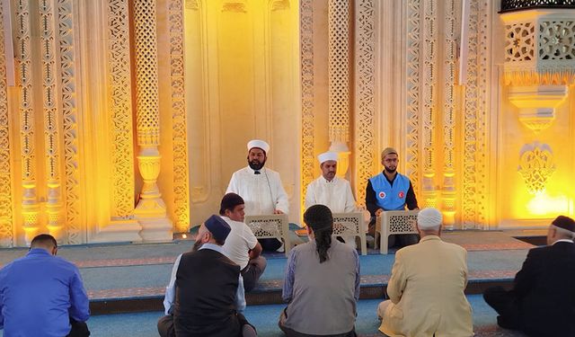 Bağlar'da vefat eden din görevlileri anıldı