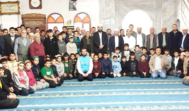 Bağlar'da cami genç buluşması