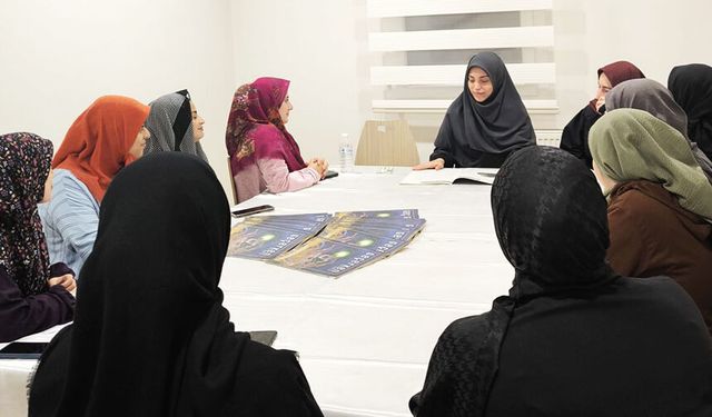 Bağlar'da gençler "Geçerken" buluştu