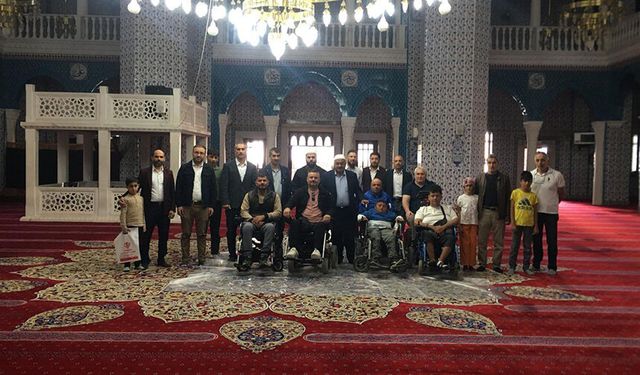 Iğdır'da özel bireyler camide ağırlandı