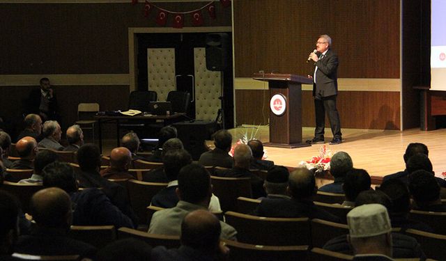 Erzurum'da Mevlid-i Nebi konferansı düzenlendi