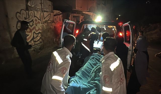 İşgalcilerin ateşkesi ihlal ederek Gazze'ye düzenlediği saldırılarda 11 Filistinli şehit oldu