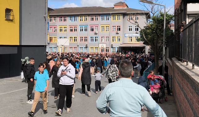 Marmara Denizi'nde 5 büyüklüğünde deprem