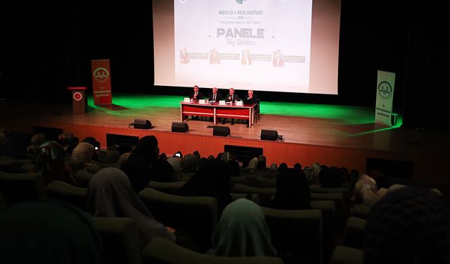 Gaziantep'te "Peygamberimiz ve Aile Ahlakı" paneli