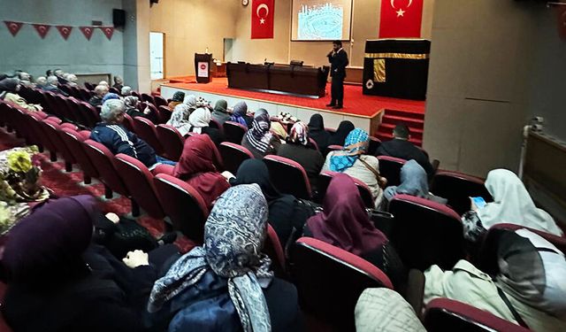 Trabzon'da umreciler bilgilendirildi