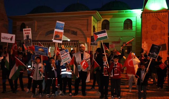 Zara Diyanet Gençlik Filistin'in yanında