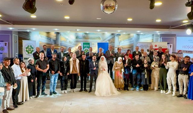 Konya'da 35 çift için toplu nikah töreni düzenlendi