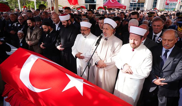 Hırvatistan'daki uçak kazasında şehit olan pilot Hasan Bahar ebediyete uğurlandı