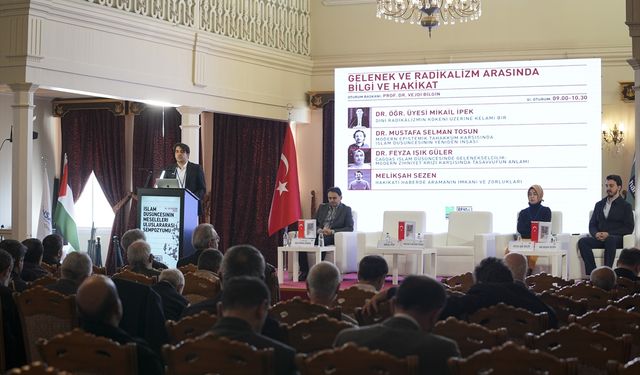 'İslam Düşüncesinin Meseleleri Uluslararası Sempozyumu' oturumlarla sürüyor