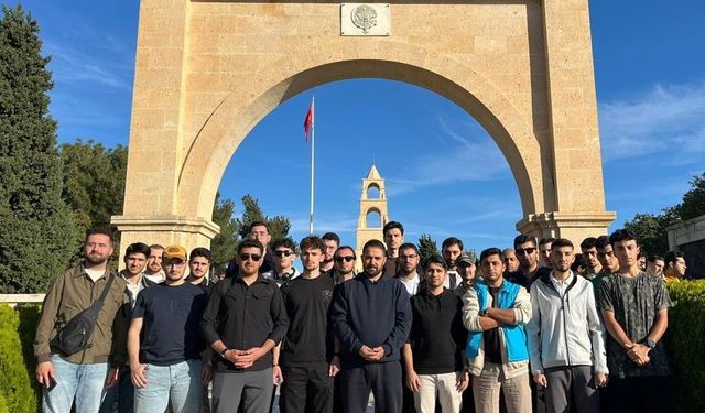 Bağcılarlı gençler Çanakkale’de tarihi yerinde yaşadı